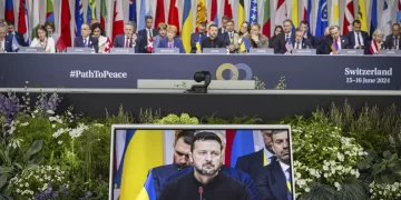 Barış zirvesi olaylı sonlandı