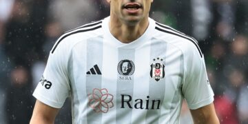 Beşiktaş, Gökhan İnler ile yollarını ayırdı!