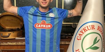 Çaykur Rizespor, Giannis Papanikolaou’yu açıkladı!