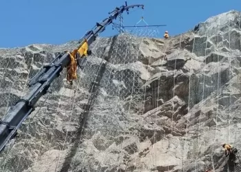 Otoyollara çelik ağ kaplaması!