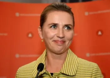 Danimarka Başbakanı Mette Frederiksen saldırıya uğradı!