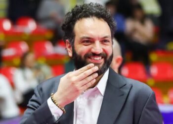 Fenerbahçe Opet, başantrenör Stefano Lavarini ile yollarını ayırdı!