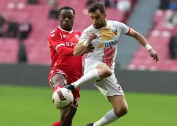 FIFA'dan, 2 Süper Lig ekibine transfer yasağı! FIFA’dan, 2 Süper Lig ekibine transfer yasağı!