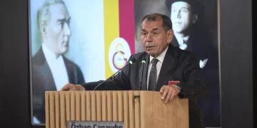 Galatasaray Divan Kurulu’nda gerginlik yaşandı!