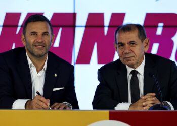 Galatasaray, Okan Buruk ile 2 yıllık sözleşme imzaladı!