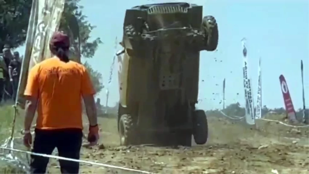 gebze de off road yarisinda araci takla atti habermeydan