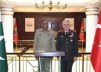 Genelkurmay Başkanı, Pakistanlı mevkidaşı ile bir araya geldi