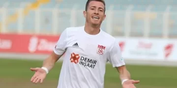 Hakan Arslan, Sivasspor’dan ayrıldığını duyurdu!