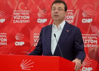 Ekrem İmamoğlu, parti içinde önemli bir uyarı yaptı
