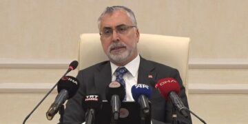 Bakan Işıkhan, emeklilik ve asgari ücret konusunda açıklama yaptı