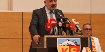 Kayserispor’da başkanlığa yeniden Ali Çamlı seçildi!