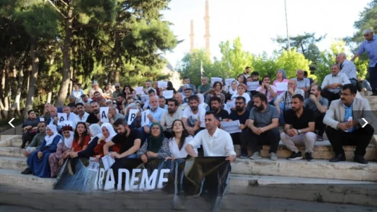 kayyuma tepki habermeydan