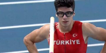 Milli atlet Ersu Şaşma, sırıkla atlamada Avrupa üçüncüsü oldu!