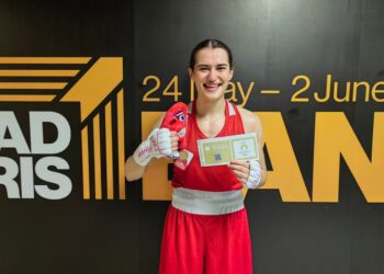 Milli boksör Esra Yıldız Kahraman, olimpiyatlara kota aldı!