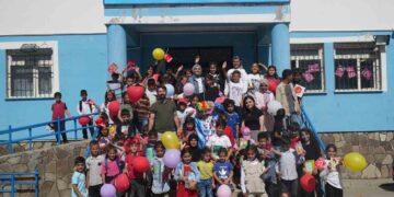 Muş’ta gönüllü gençler köy çocuklarını geleneksel oyunlarla eğlendirdi!