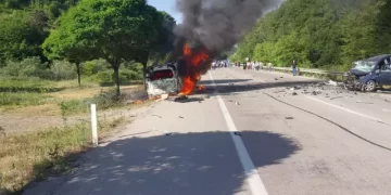 Sinop’ta meydana gelen kazada 2’si doktor 4 kişi öldü!