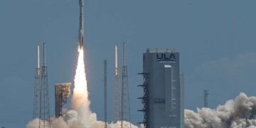 Boeing’in Starliner uzay aracı Dünya’ya geri dönemiyor