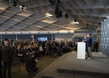 Ukrayna Barış Zirvesi: Zelenskiy, İsviçre’de uluslararası destek için çaba sarf ediyor