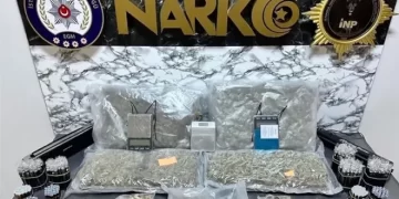 “NARKOÇELİK-19” operasyonlarında uyuşturucu madde imalatçısı 8 şüpheli yakalandı