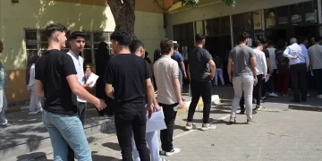 YKS’nin AYT oturumu tamamlandı!