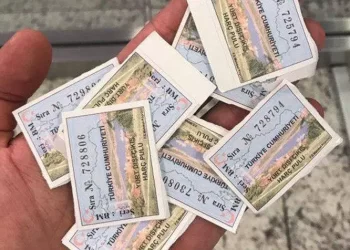 Yurt dışı çıkış harcı için 3 bin TL önerisi