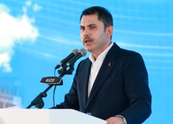 Bakan Kurum: 11 ilimizde yuvasına kavuşmayan tek bir depremzede kalmayacak