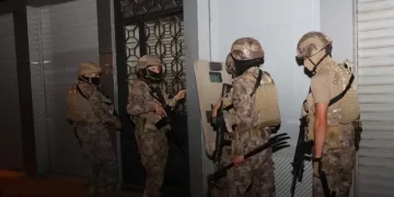 1️3 İlde DEAŞ terör örgütüne yönelik ‘GÜRZ-1’ operasyonları düzenlendi