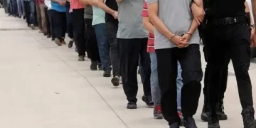 “ÇEMBER-19” Operasyonlarında arama kaydı bulunan 4 bin 466 firari yakalandı