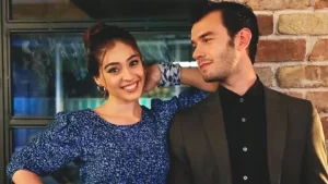 Cemre Baysel ile Aytac Sasmaz yeniden el ele gorulduler2 habermeydan