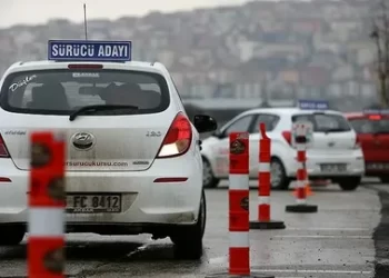 Ehliyet sınavlarında süre ve bazı kurallar değişti