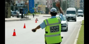Emniyet ve Jandarma trafik ekiplerince 2 milyon 408 bin araç denetlendi
