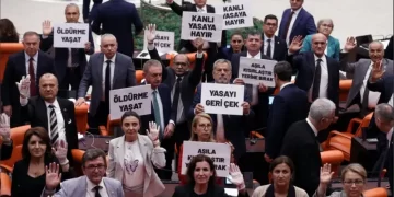 Sokak hayvanları düzenlemesi Meclis’ten geçerek yasalaştı