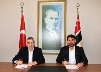 Beşiktaş'tan, Veli Kavlak'a yeni görev! Beşiktaş’tan, Veli Kavlak’a yeni görev!