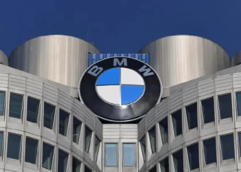Otomobil devi BMW’nin fabrikasını Türk şirket inşa edecek