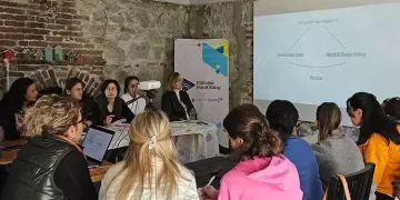 Deprem bölgesindeki kadınlara dijital yardım