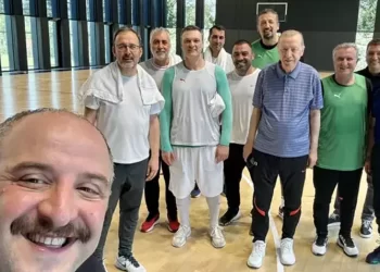 Cumhurbaşkanı Erdoğan’dan basketbol fotoğrafı
