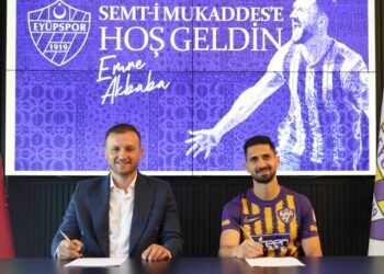 Eyüpspor, Emre Akbaba transferini açıkladı!