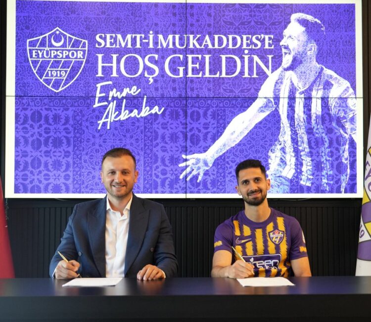 eyupspor emre akbaba transferini acikladi habermeydan e1719956520415