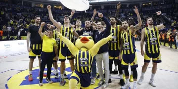Fenerbahçe Beko’da, çifte ayrılık!