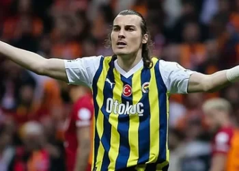 Fenerbahçe, Çağlar Söyüncü’yü KAP’a bildirdi!