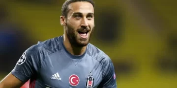 Fenerbahçe ile anlaşan Cenk Tosun Kimdir!