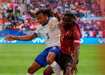 Fransa, Belçika’yı tek golle geçip çeyrek finale yükseldi!