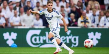 Galatasaray, Elias Jelert transferini bitirdi! Elias Jelert kimdir, kaç yaşında, istatistikleri!