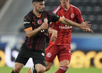 Galatasaray, Fortuna Düsseldorf’a farklı kaybetti!