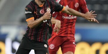 Galatasaray, Fortuna Düsseldorf’a farklı kaybetti!