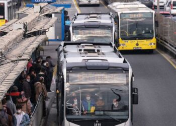 İstanbul’da toplu taşımaya zam!