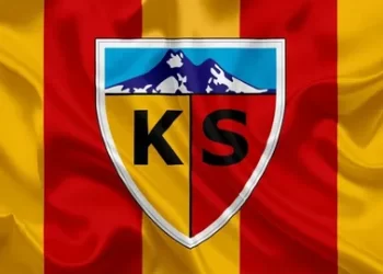 Kayserispor, Lionel Carole ve Stephane Bahoken’in sözleşmesini yeniledi!