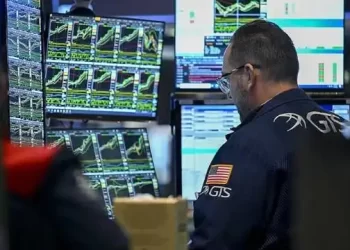 Küresel savunma ve havacılık şirketleri, yılın ilk yarısında yatırımcıları memnun etti