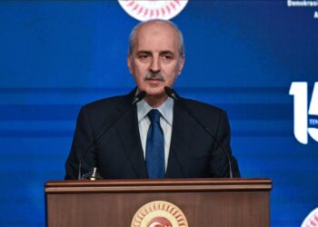 TBMM Başkanı Kurtulmuş, ‘demokrasi’ üzerine vurgu yaptı