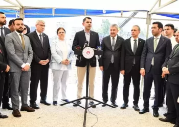 Bakan Kurum: Yıl sonuna kadar en az 200 bin konutu 11 ilde teslim edeceğiz